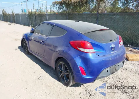 2013 Hyundai Veloster Base W/Black from USA, damaged, VIN KMHTC6AD1DU095946